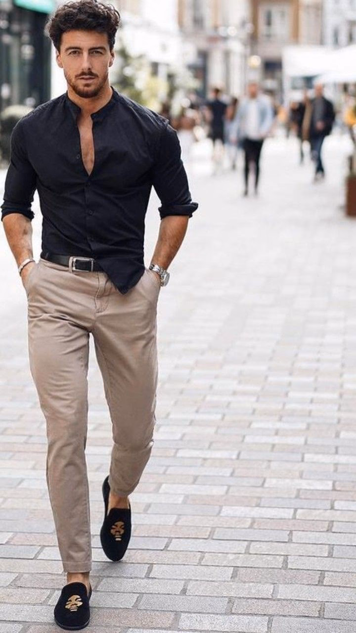 ¿Qué es una camisa negra?