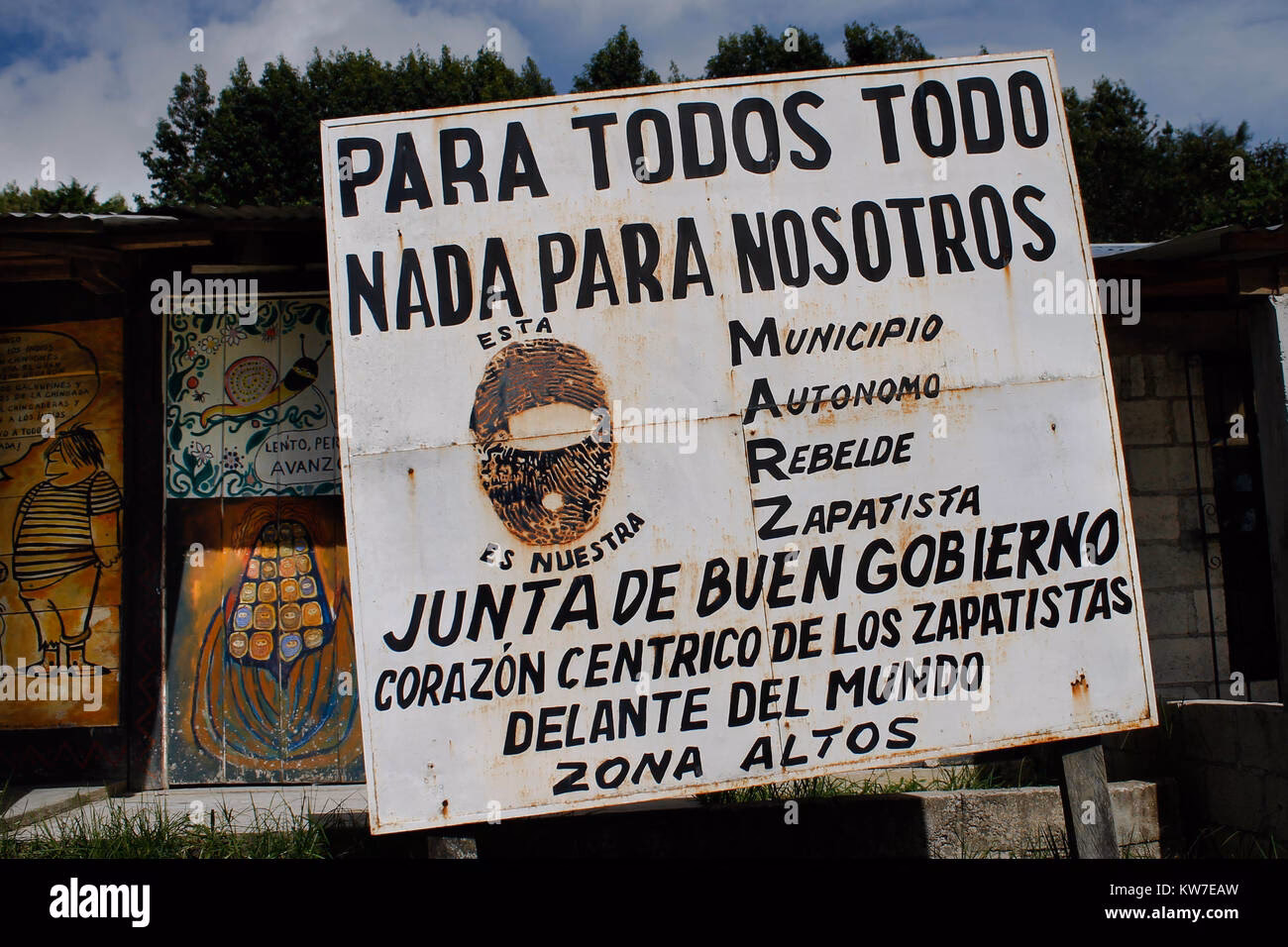 ¿Quién canta la canción de los Caracoles zapatistas?