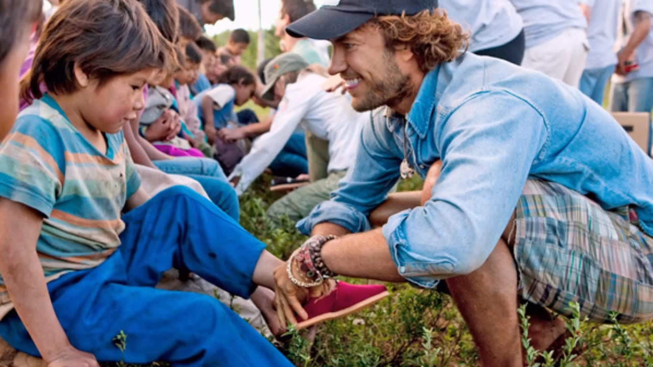 ¿Por qué Toms donó más de 290 000 zapatos?