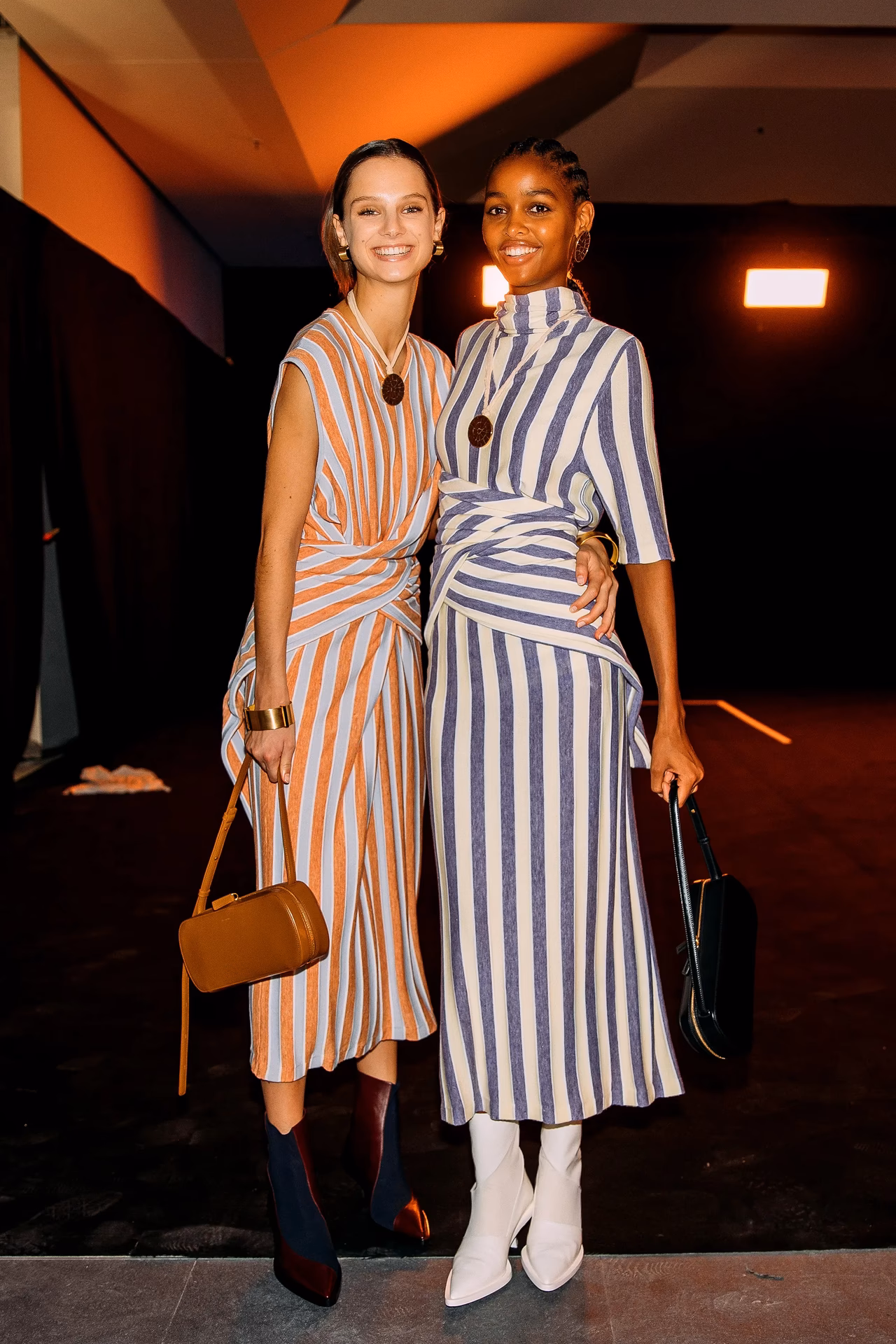 ¿Cómo elegir un vestido a rayas?