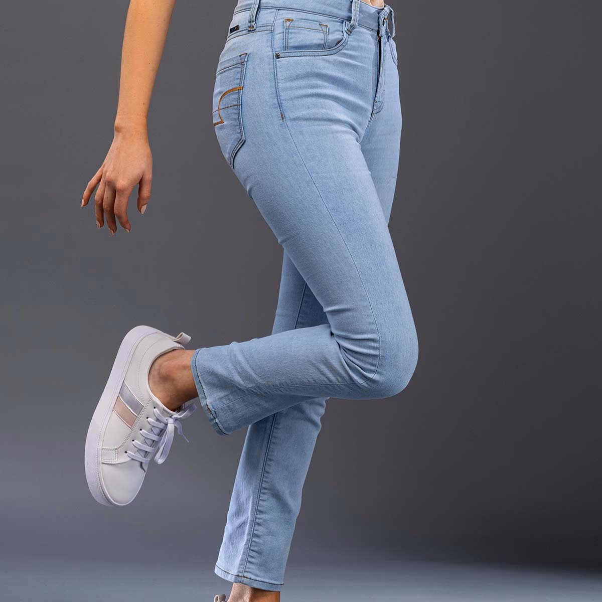 ¿Qué colores se pueden combinar con celeste?