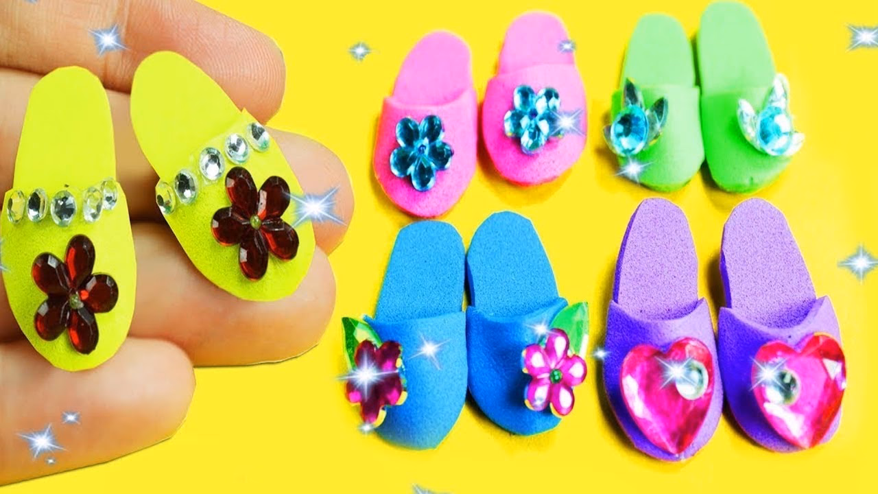 ¿Cómo hacer comida para muñecas con papel?