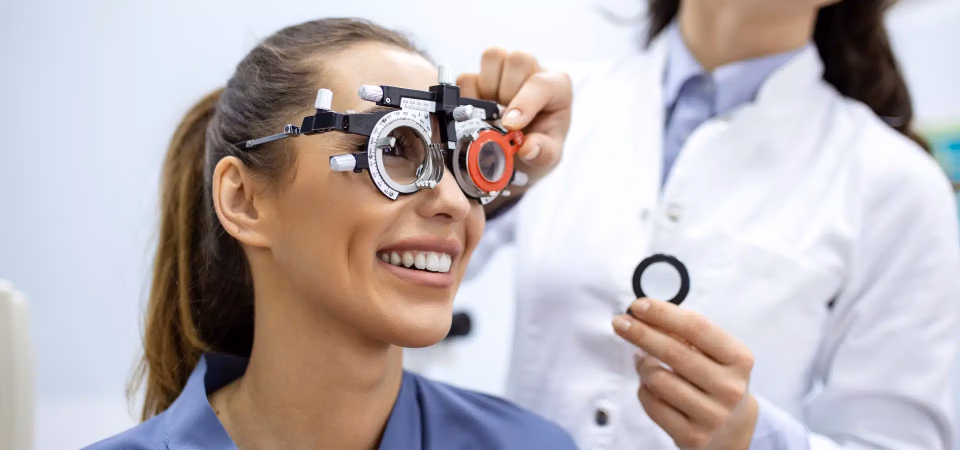 ¿Cómo puedo atender mi duda con un oftalmologo?