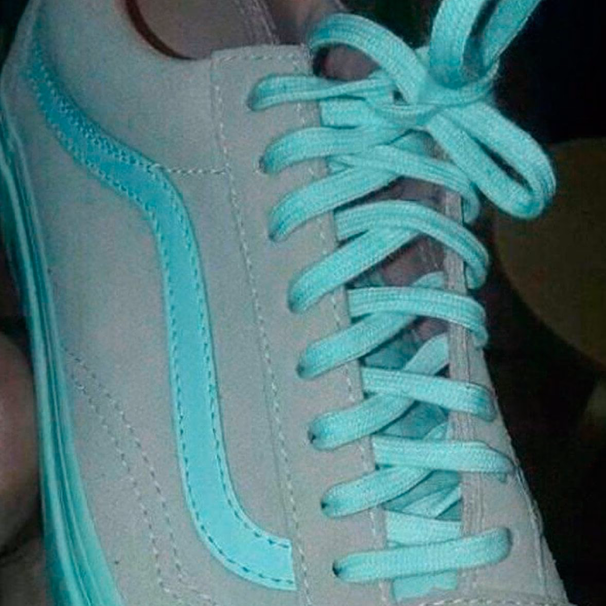 ¿Cómo se interpreta la imagen de las zapatillas?