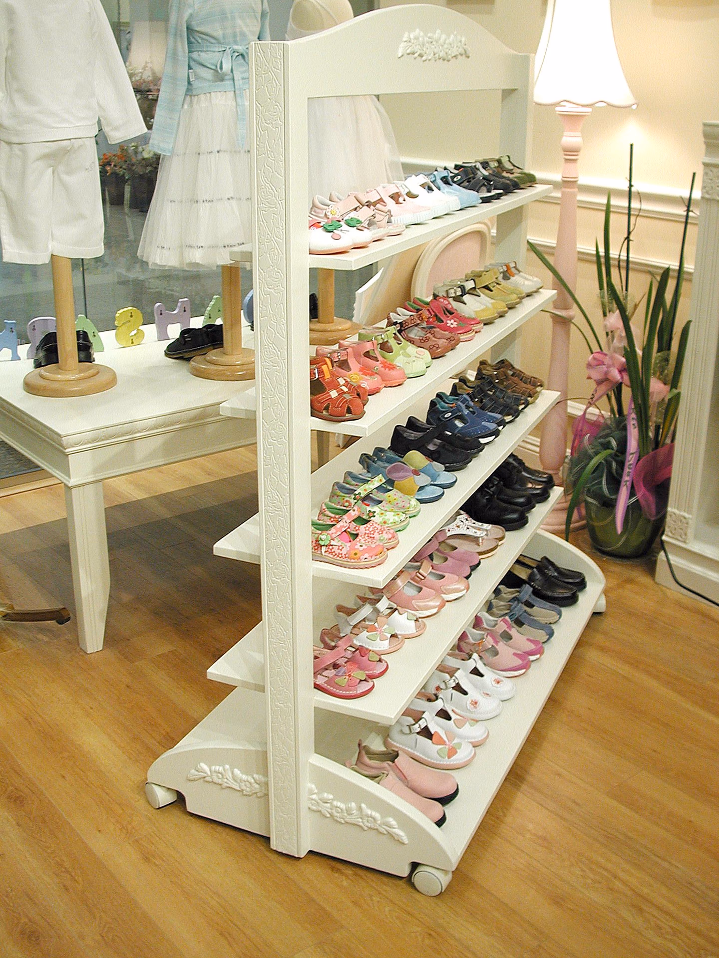 ¿Qué es un exhibidor de ropa deportiva?