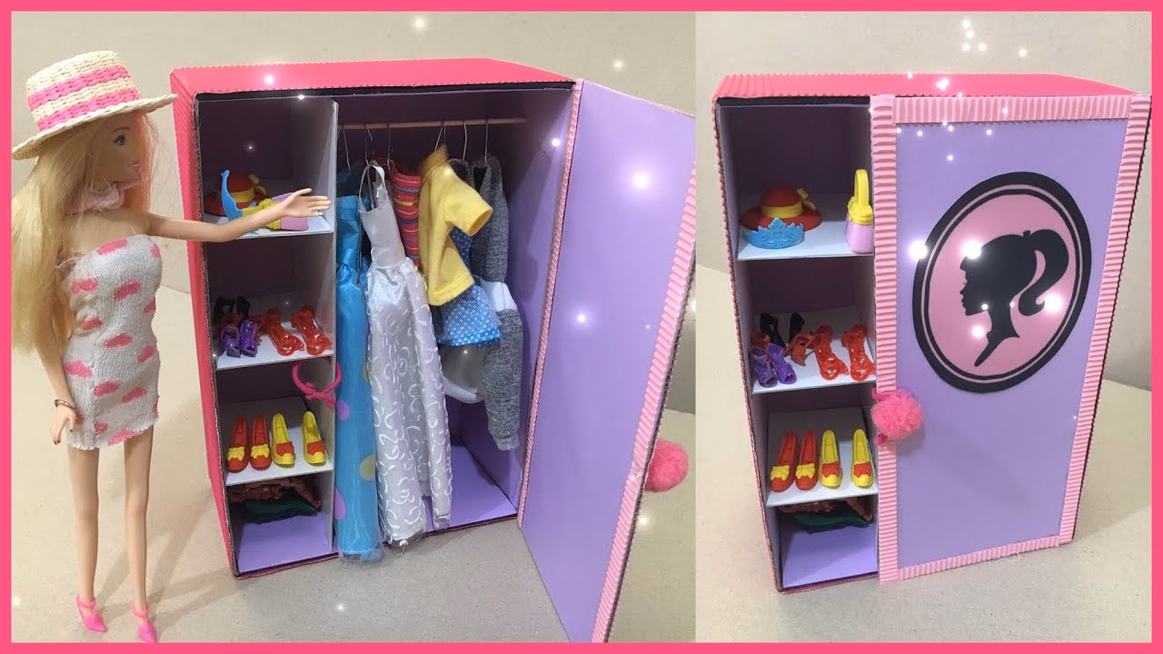 ¿Cómo hacer un vestido de mezclilla para Barbie?