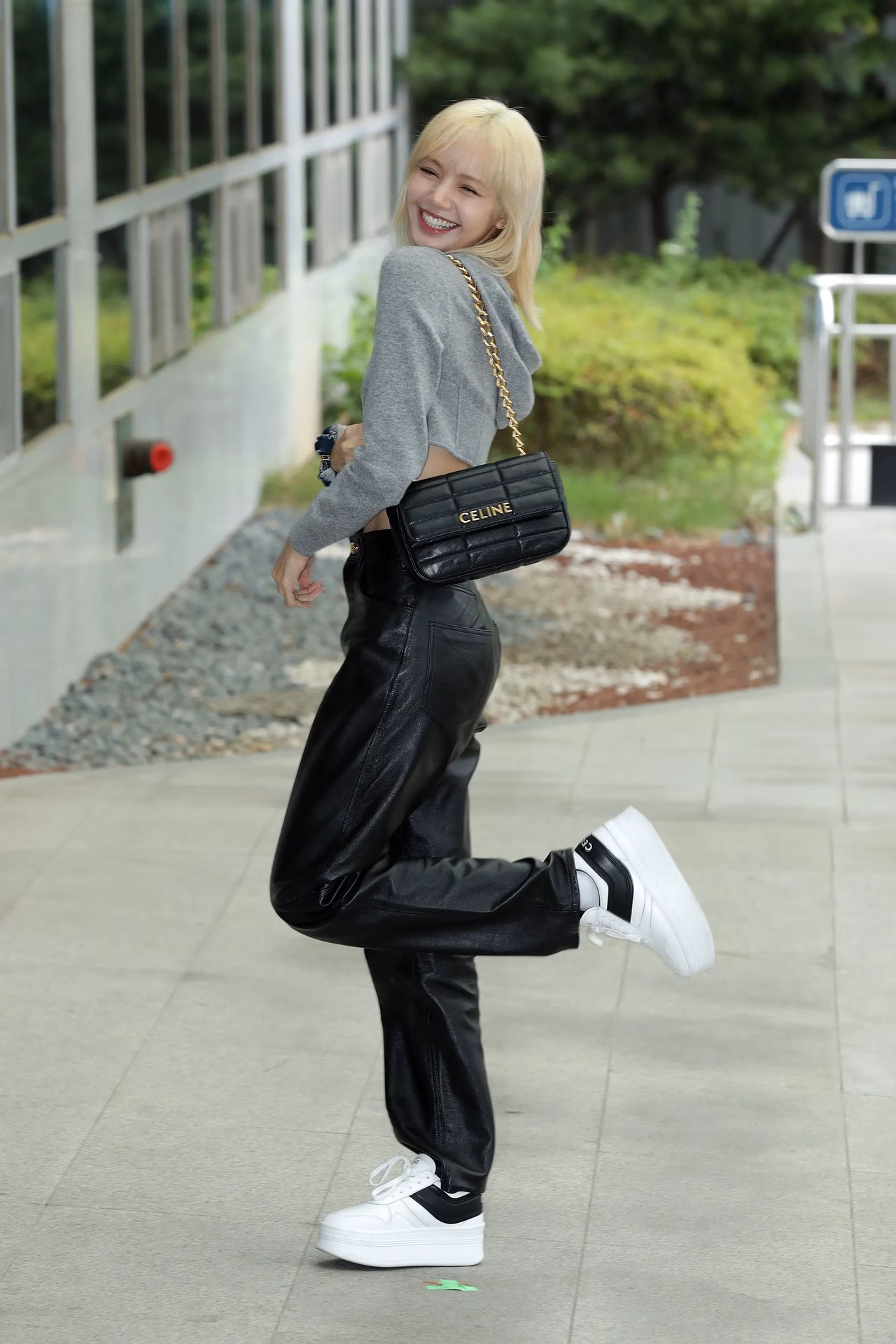 ¿Qué ha hecho Lisa de Blackpink para ayudar a los Flood victimes?