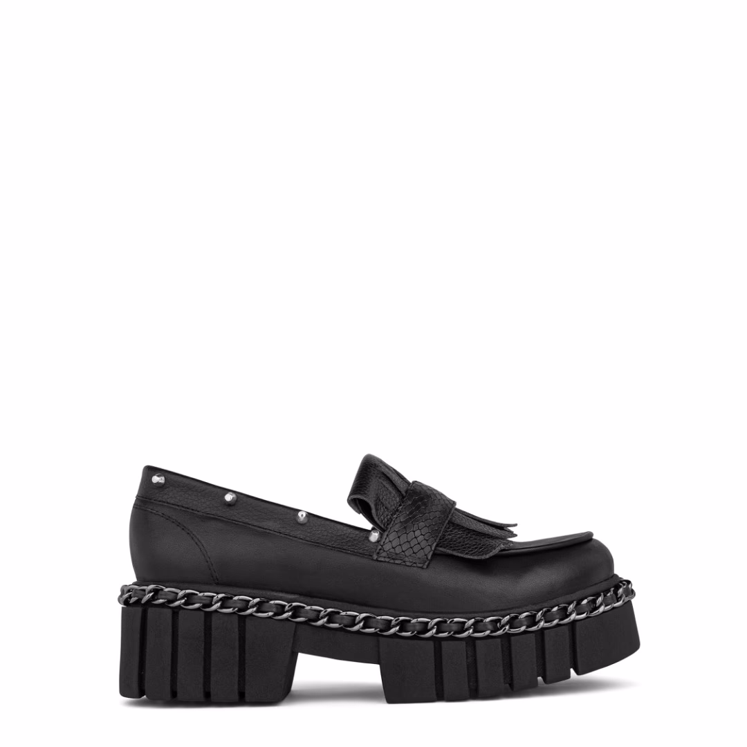 ¿Qué características tienen los zapatos de Lola Cruz?