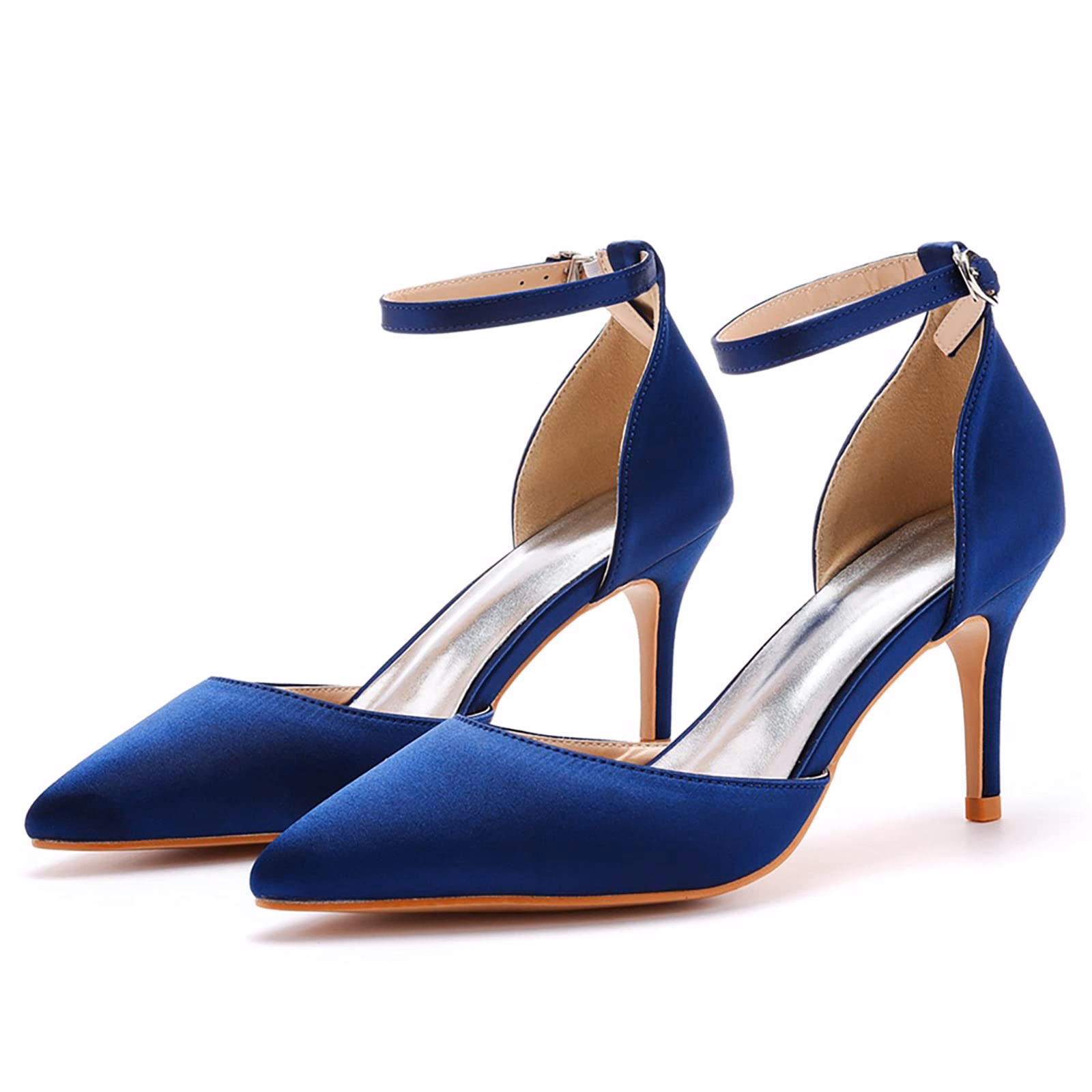 ¿Qué ofrece la chica de los Stilettos?