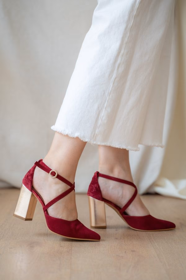 ¿Cuáles son los zapatos rojos para mujer?
