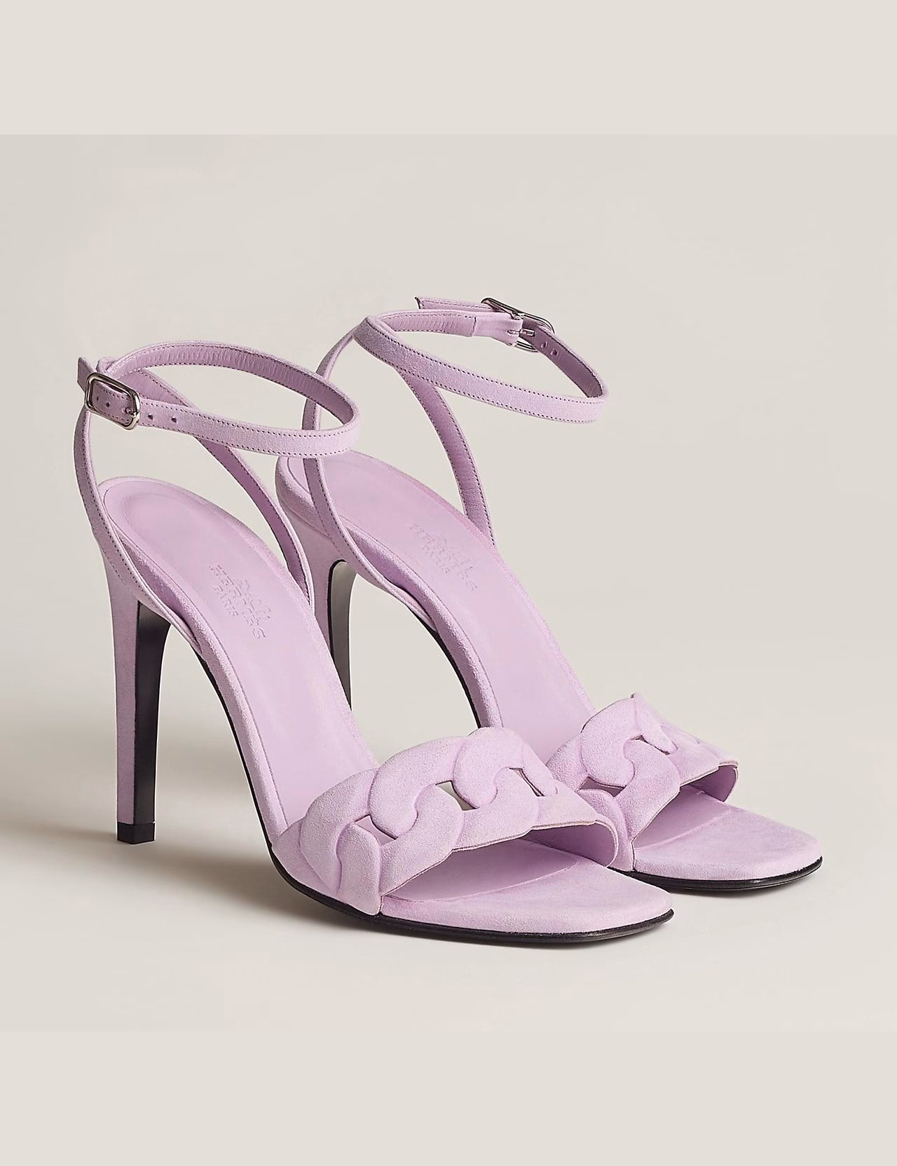 ¿Qué características destacan los zapatos de vestir de calzados Gody mujer?