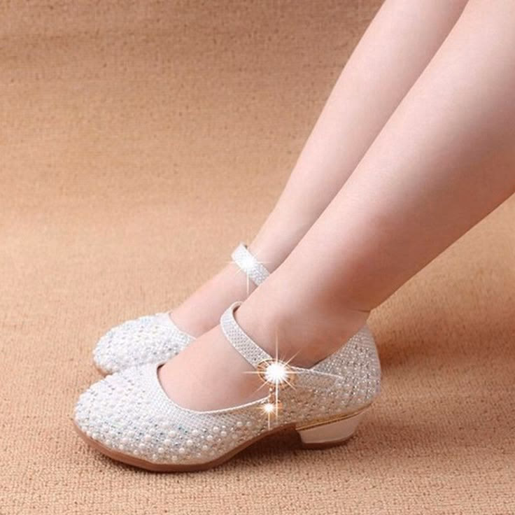 ¿Cuáles son los mejores modelos de calzado para niñas?