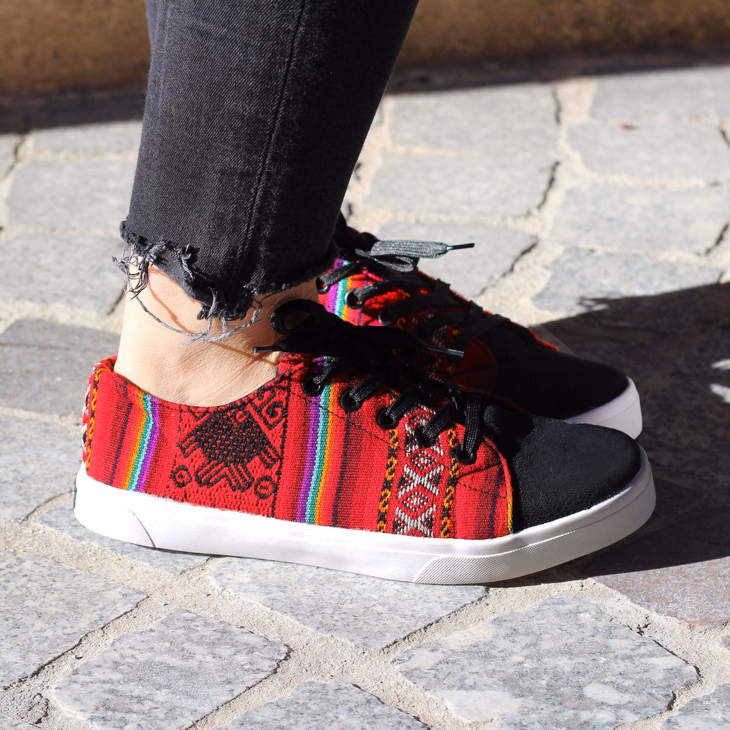 ¿Cuáles son los diferentes tipos de zapatos peruanos?