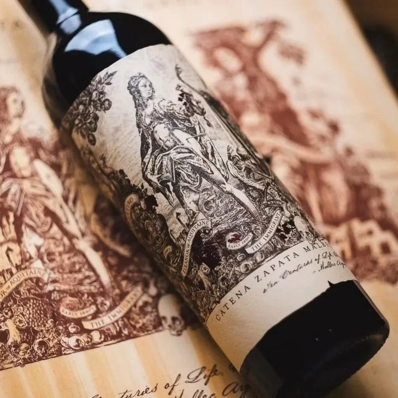 ¿Qué tan bueno es el vino Angélica Zapata?