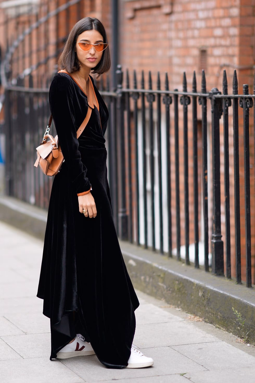 ¿Cómo hacer un vestido con mangas?