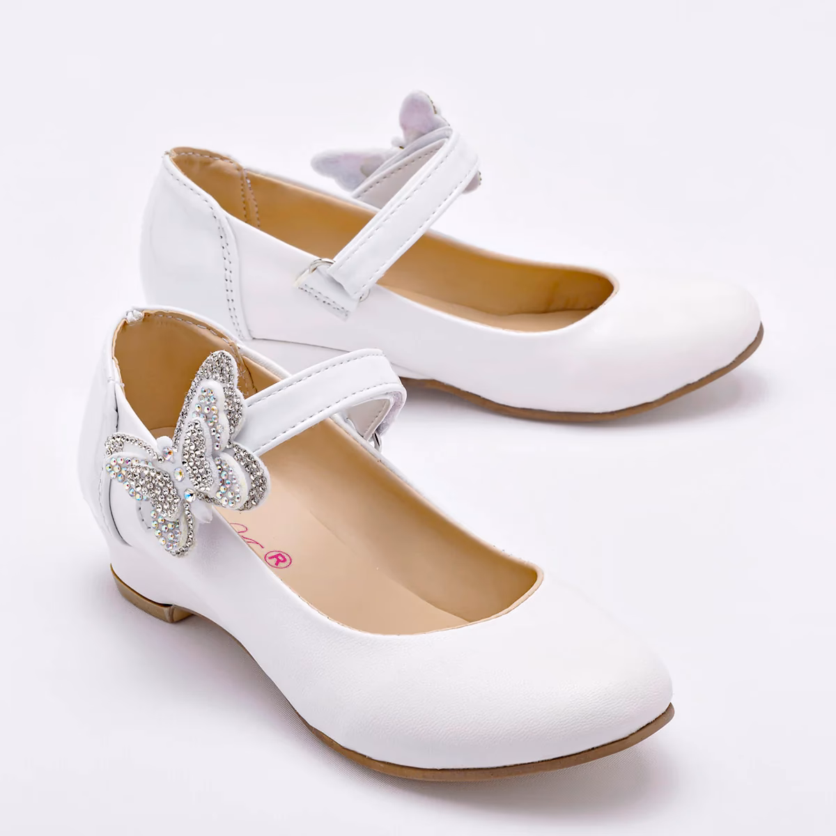 ¿Dónde puedo encontrar el calzado de niña perfecto para cada ocasión?