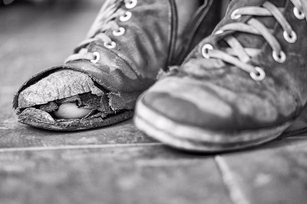 ¿Qué es un colegio roto y desierto?