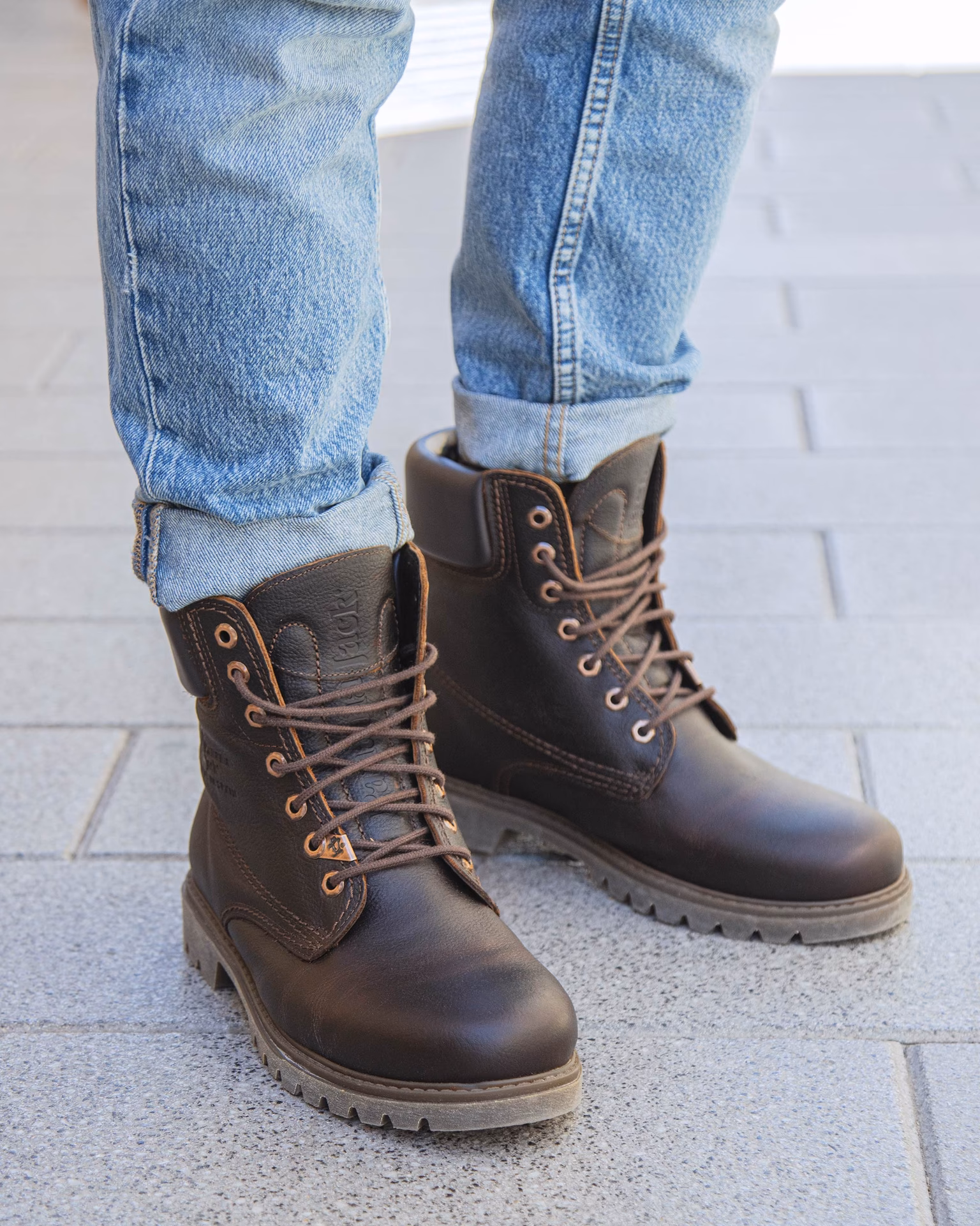 ¿Cómo se puede pasar un verano caluroso con el calzado de Panama Jack?