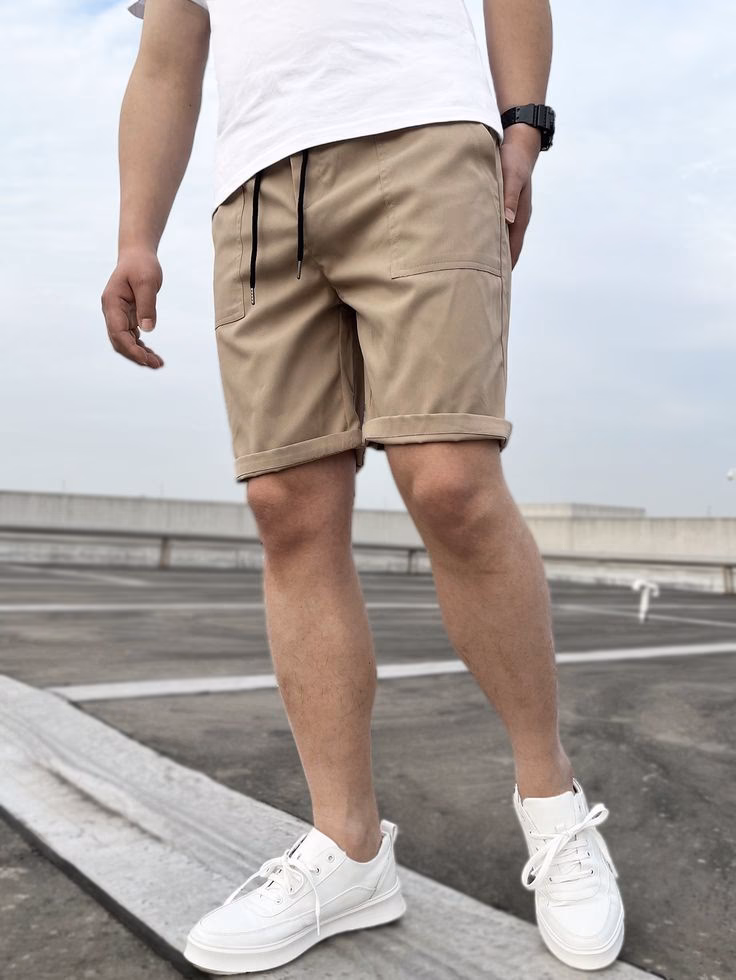 ¿Cómo combinar Bermudas con zapatos casuales?