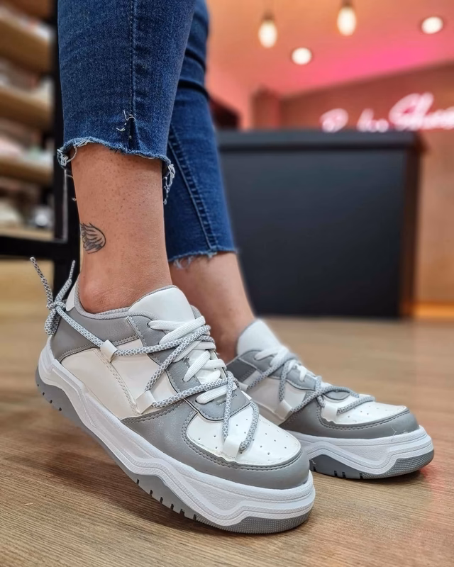 ¿Cómo combinar cordones rosas con zapatillas?