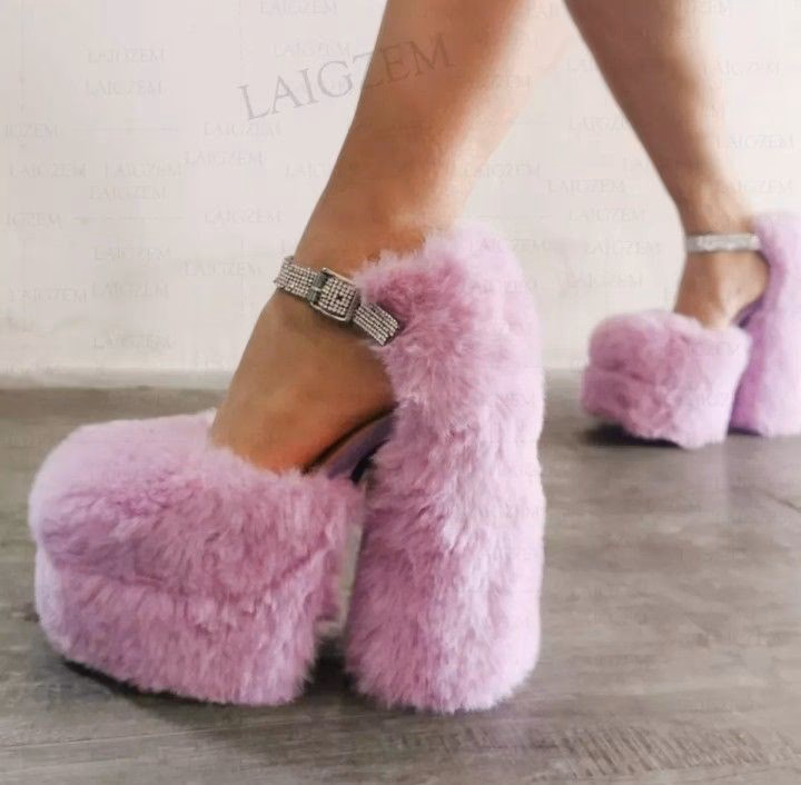 ¿Dónde puedo comprar botas de peluche?