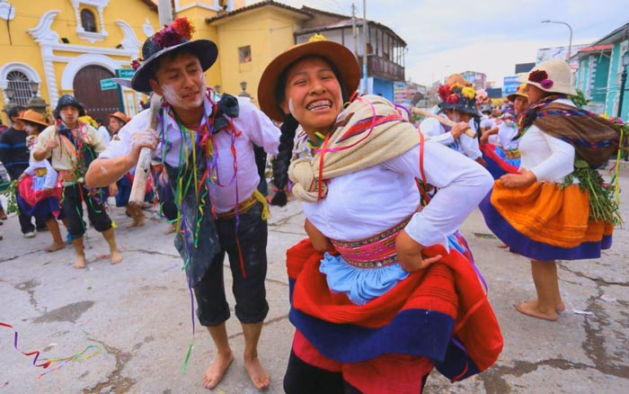 ¿Qué es la danza junina?