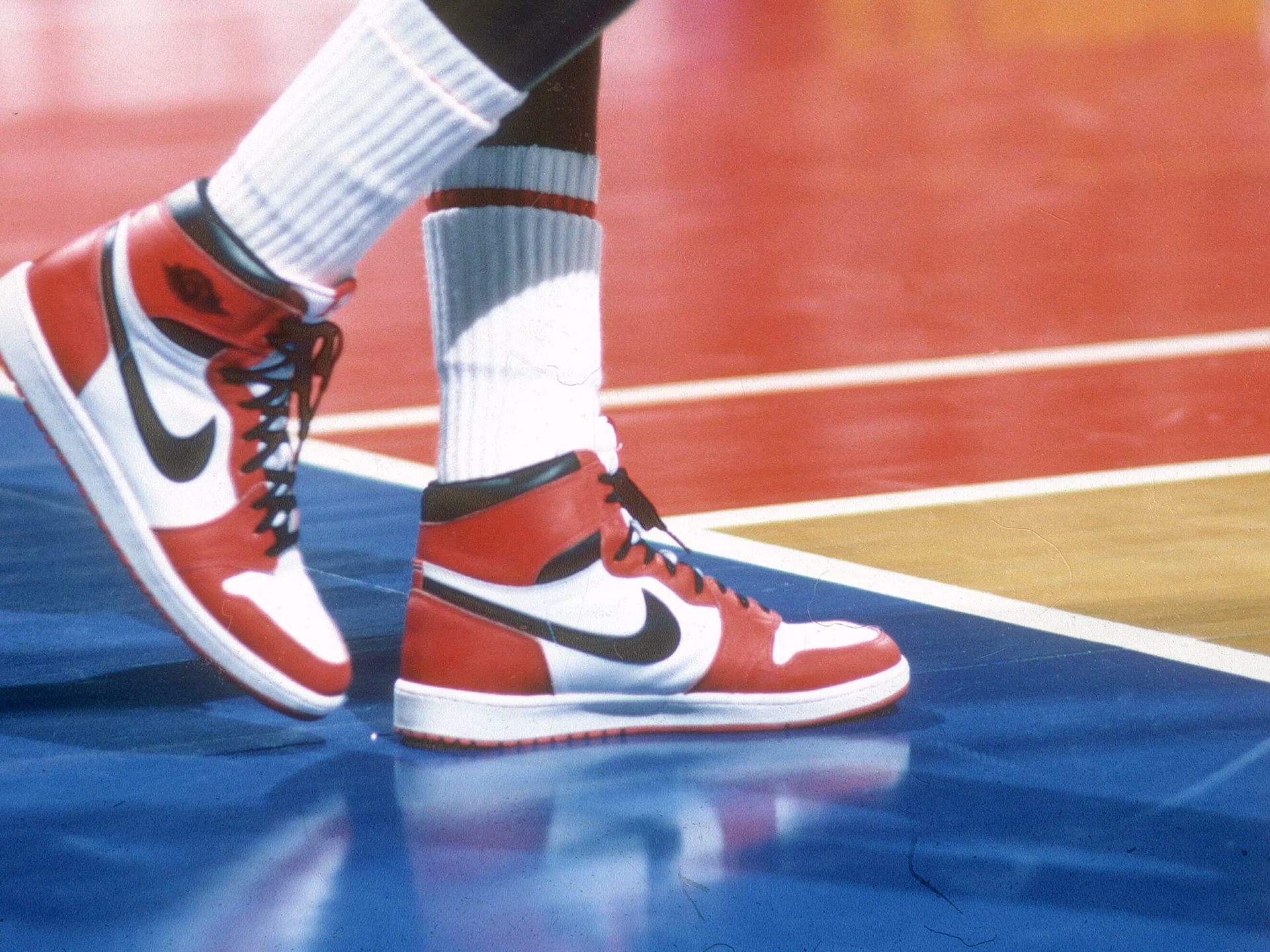 ¿Cuáles son los primeros zapatos de hombre?