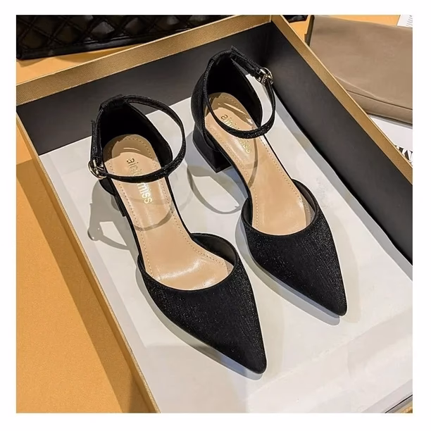 ¿Cuál es la tendencia de los zapatos puntiagudos?