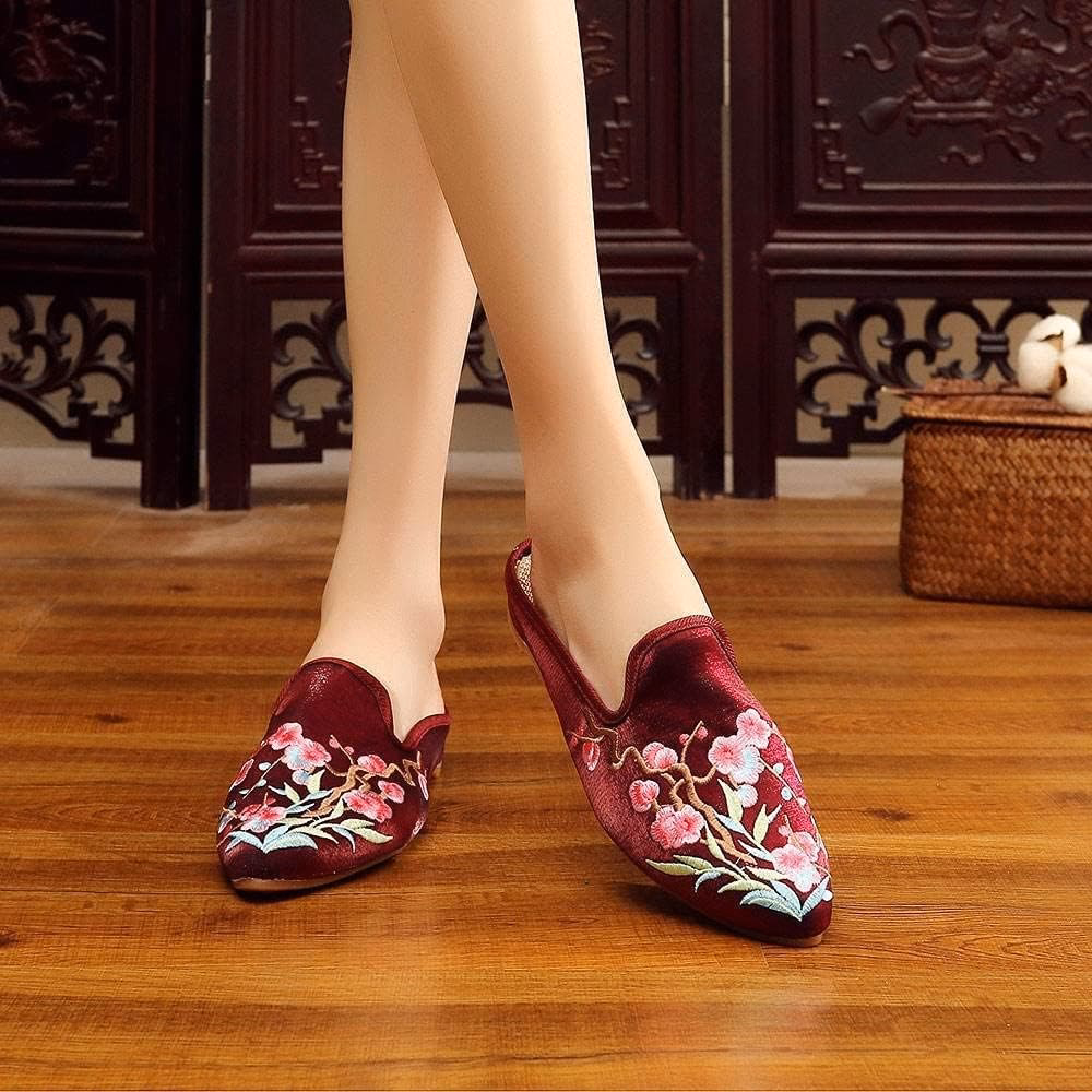 ¿Por qué los chinos no dejan de usar zapatos de raso bordados con hilos de seda?