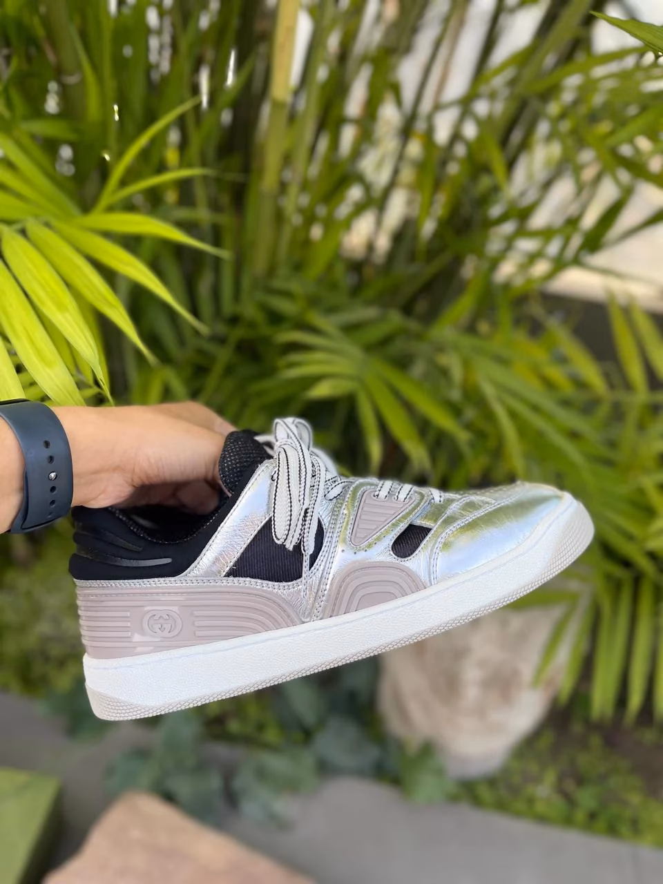 ¿Dónde puedo encontrar Gucci para hombre?