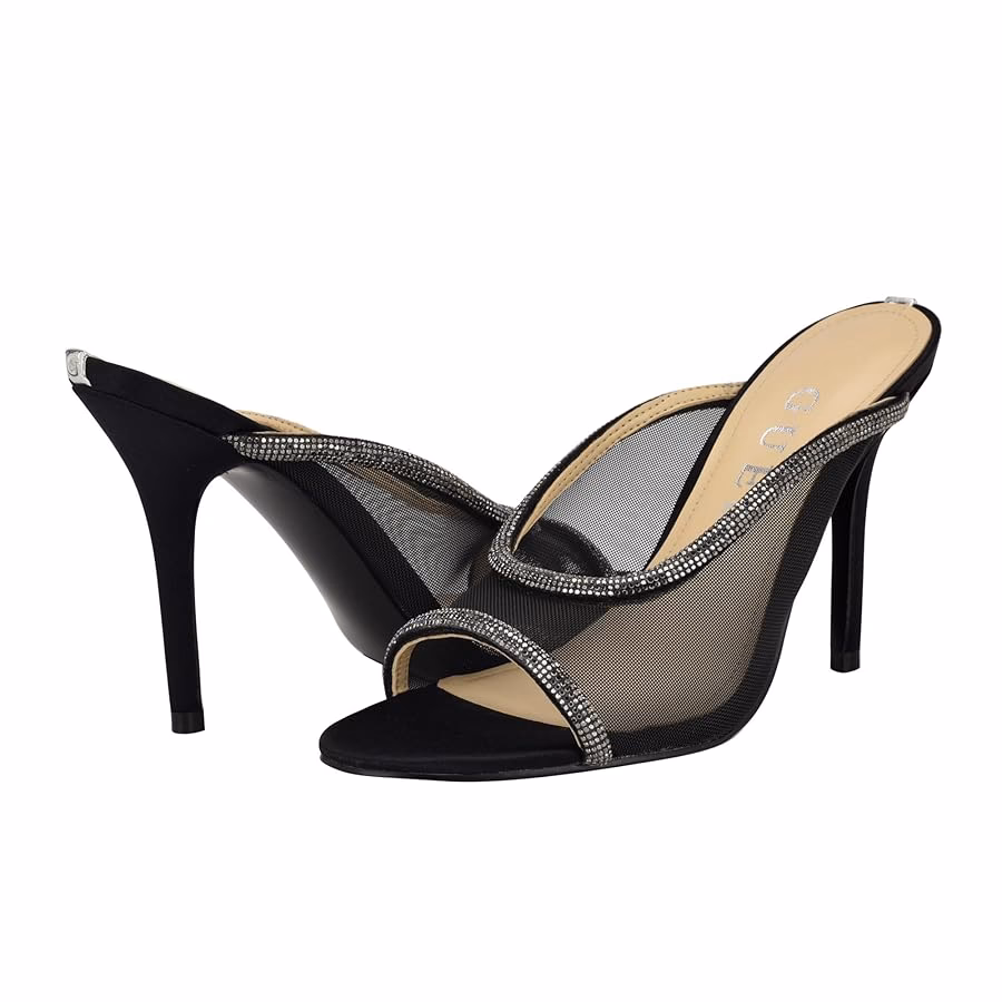 ¿Qué ofrecen los tacones Guess para mujer?