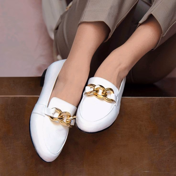 ¿Cuáles son los diferentes tipos de mocasines para mujer?