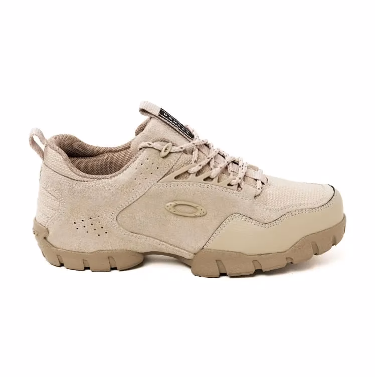 ¿A quién se dirige la marca Oakley?