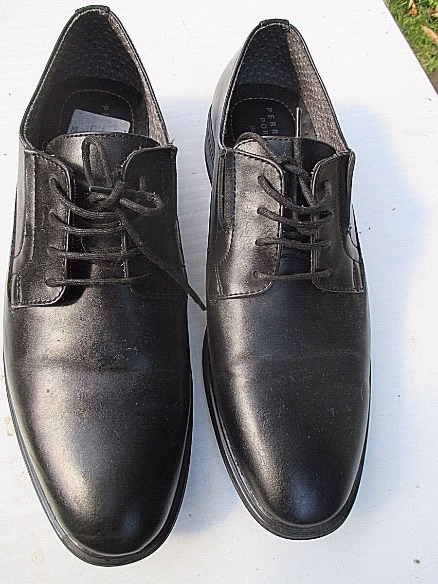 ¿Cuáles son las notas de salida de Perry Ellis?