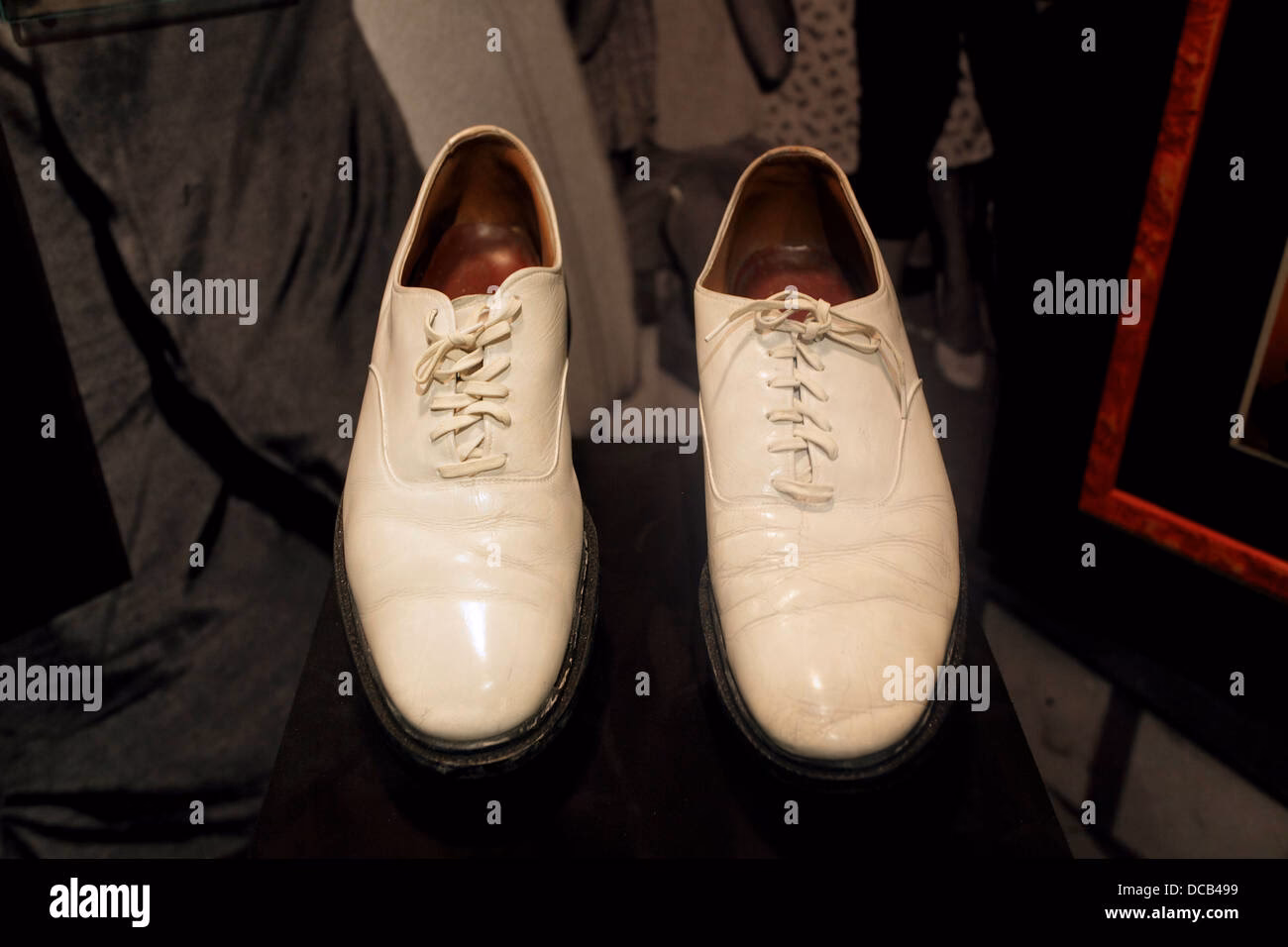 ¿Qué opciones de zapatos ofrece Ripley?