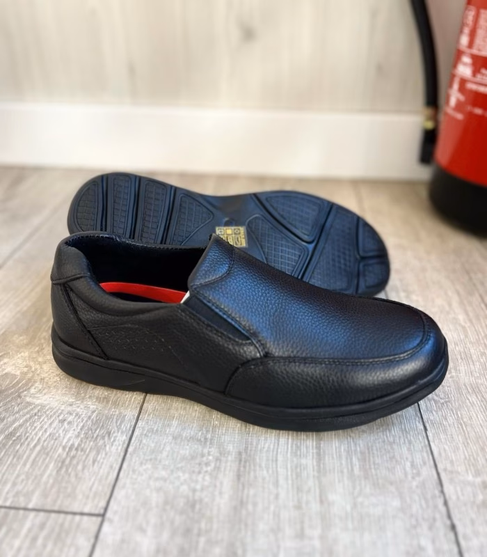 ¿Qué tan informales son las zapatillas sin cordones para hombre?