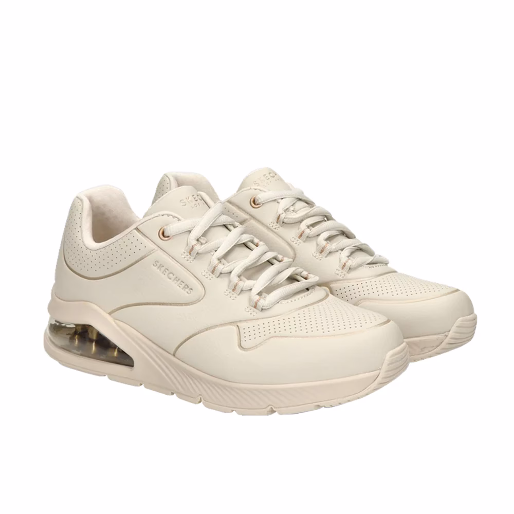 ¿Qué tipos de zapatillas Skechers para hombre ofrece Oechsle.pe?