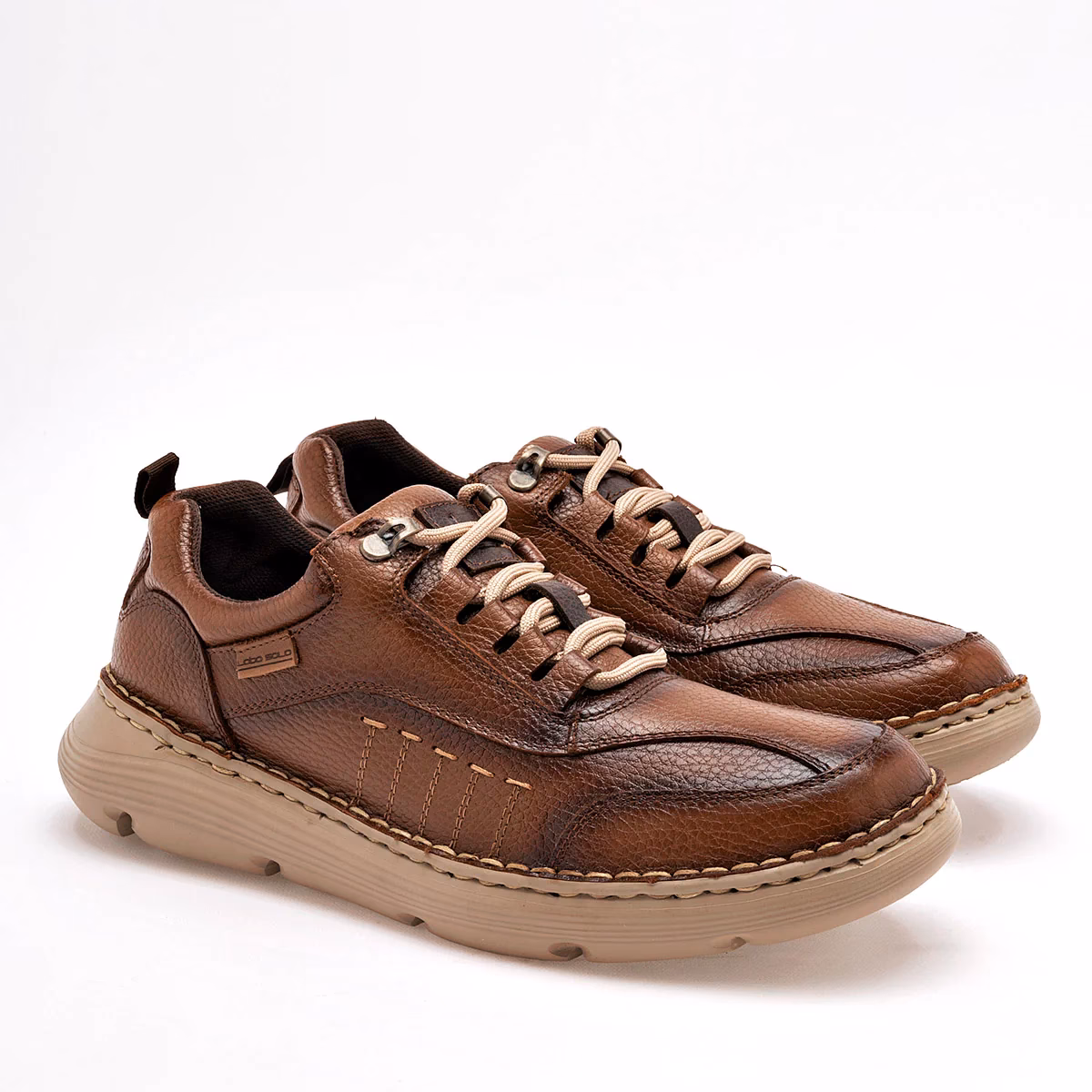 ¿Qué variedad de zapatos ofrece lobo solo?