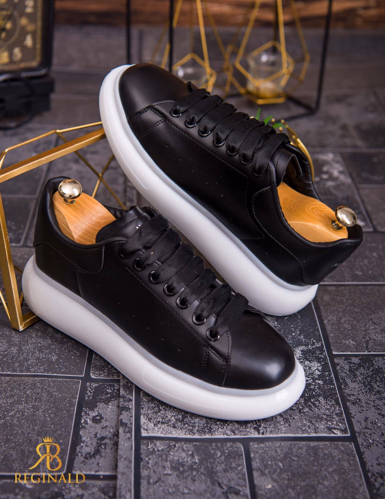 ¿Cuál es la altura de la suela de un zapato?